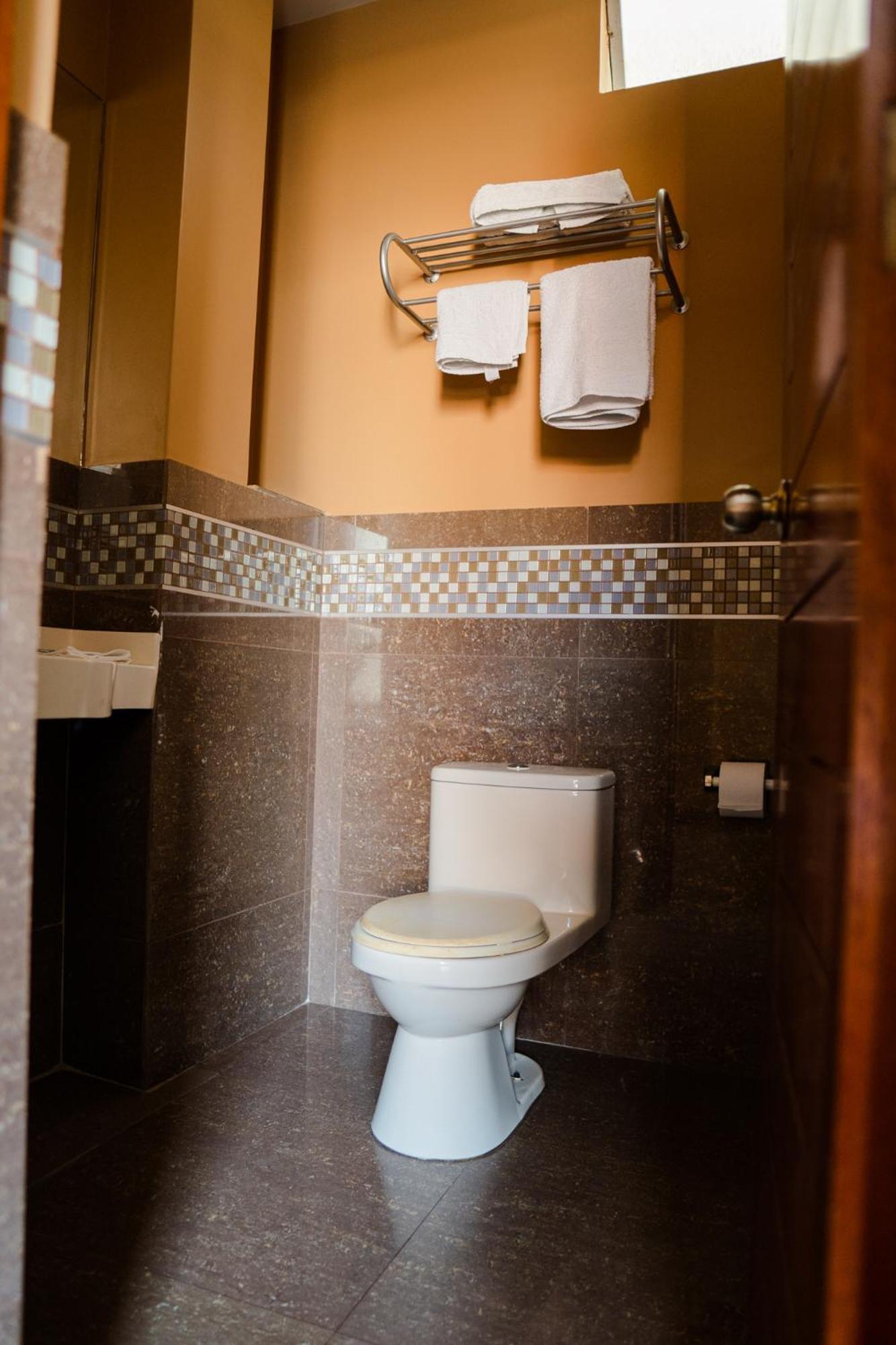 Trugarden Hotel Трухільйо Екстер'єр фото
